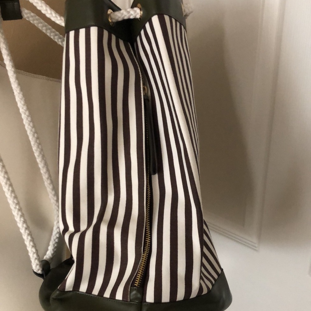 Henri Bendel tote bag - Picture 6 of 9